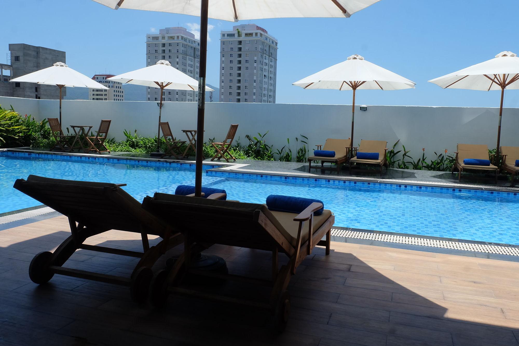 Da Nang Han River Hotel Eksteriør billede